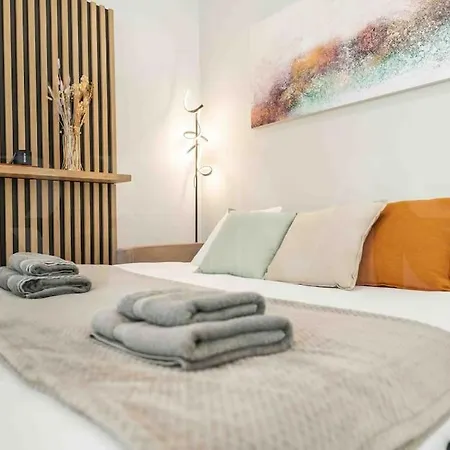 Apartment Tranquil & Bright With Parking By Rems *