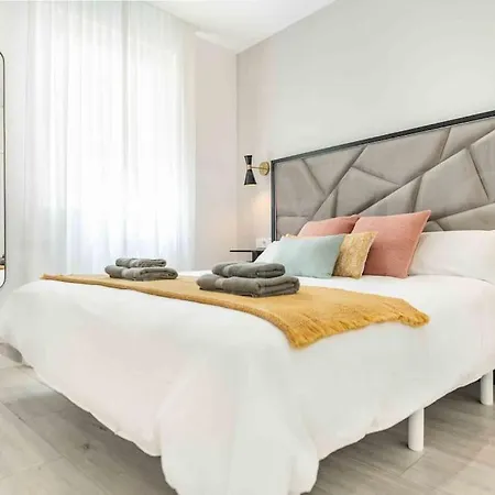 Tranquil & Bright With Parking By Rems Apartment Malaga